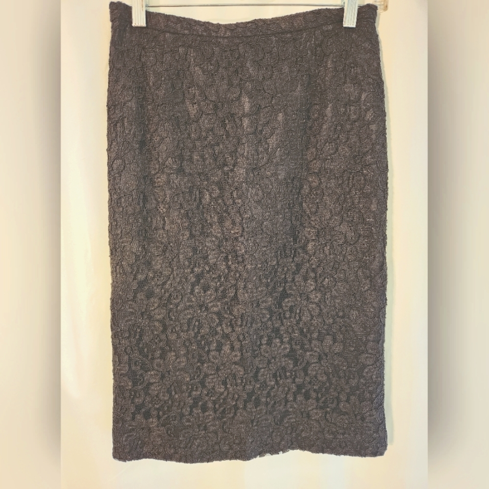 Neiman Marcus NWT black size 6 skirt